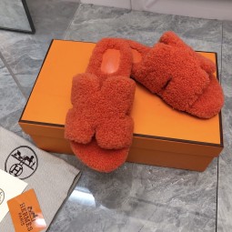 에르메스 퍼 슬리퍼