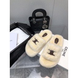 셀린느 퍼 슬리퍼