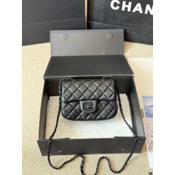 샤넬 클래식미니 램스킨백