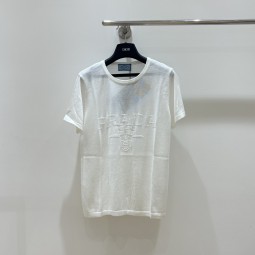 프라다 반팔티
