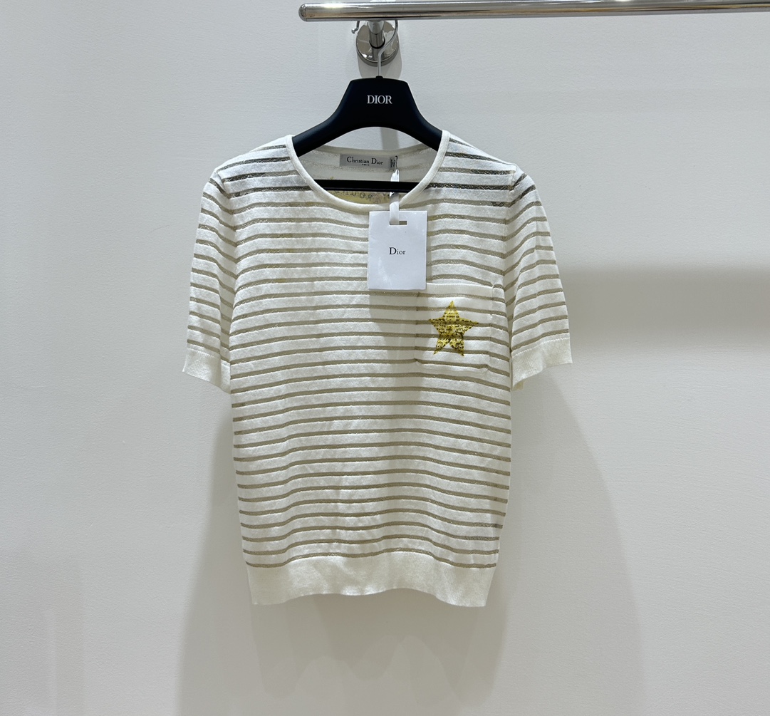 디올 반팔티