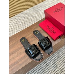 발렌티노 블랙뮬