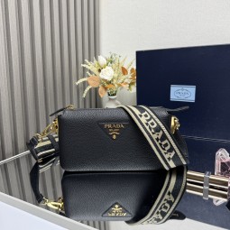 프라다 월렛백